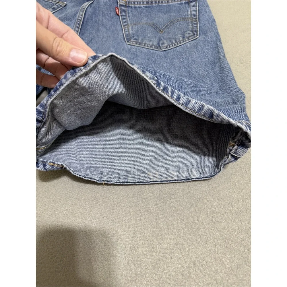 Levis these jorts